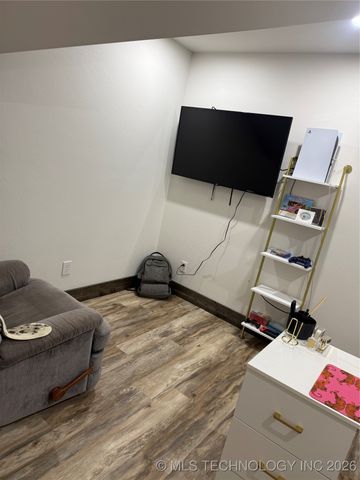 556 Persimmon NW, Wilson, OK 73463