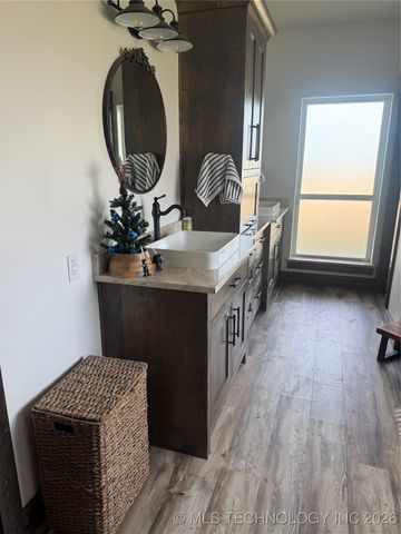 556 Persimmon NW, Wilson, OK 73463