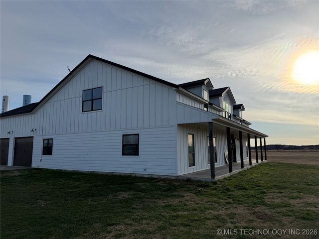 556 Persimmon NW, Wilson, OK 73463