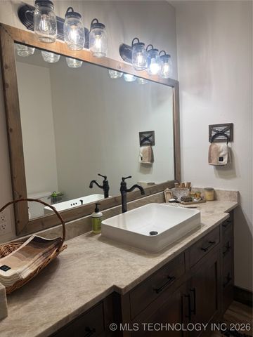 556 Persimmon NW, Wilson, OK 73463