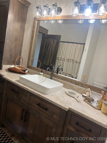 556 Persimmon NW, Wilson, OK 73463