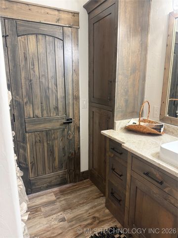 556 Persimmon NW, Wilson, OK 73463