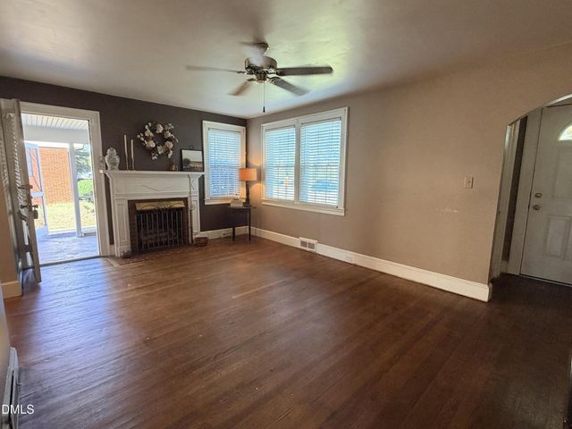 926 S Main Street, Wake Forest, NC 27587