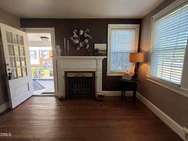 926 S Main Street, Wake Forest, NC 27587