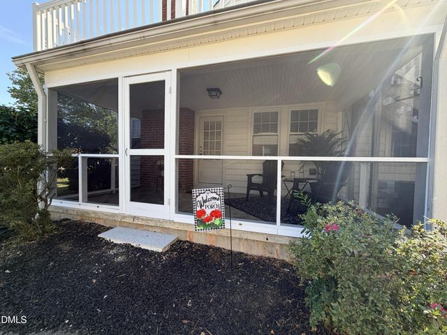926 S Main Street, Wake Forest, NC 27587