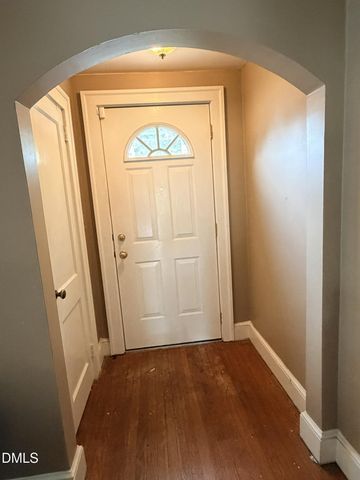 926 S Main Street, Wake Forest, NC 27587