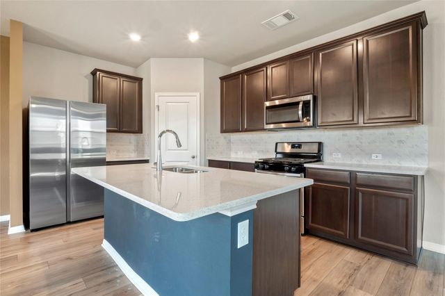 13114 Brave Tenderfoot TRL, Buda, TX 78610