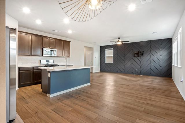 13114 Brave Tenderfoot TRL, Buda, TX 78610