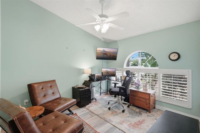 4989 162ND AVENUE N, Clearwater, FL 33760