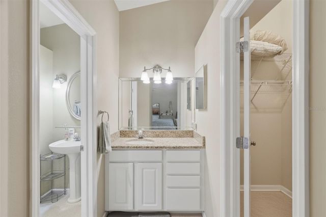 4989 162ND AVENUE N, Clearwater, FL 33760