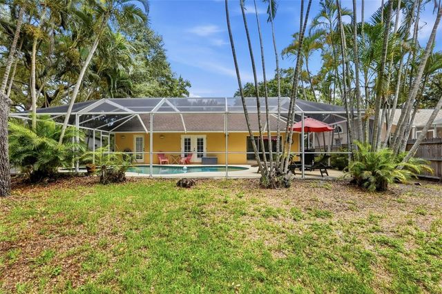 4989 162ND AVENUE N, Clearwater, FL 33760