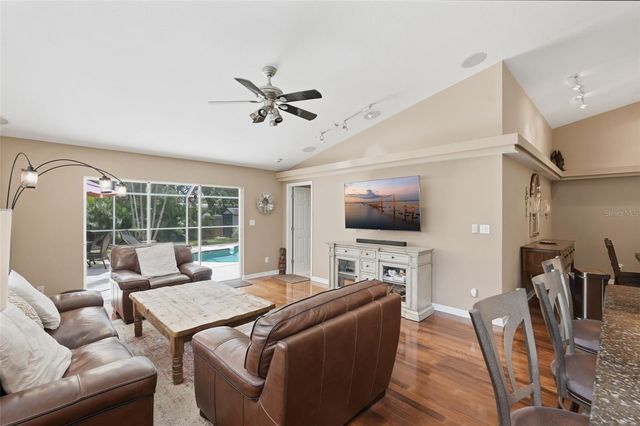 4989 162ND AVENUE N, Clearwater, FL 33760