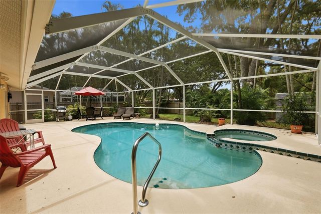 4989 162ND AVENUE N, Clearwater, FL 33760