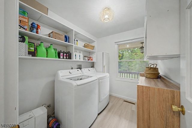 105 Nightingale Rd, Hope Twp., NJ 07825