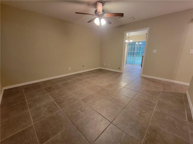 609 Cottonwood ST A, Lockhart, TX 78644