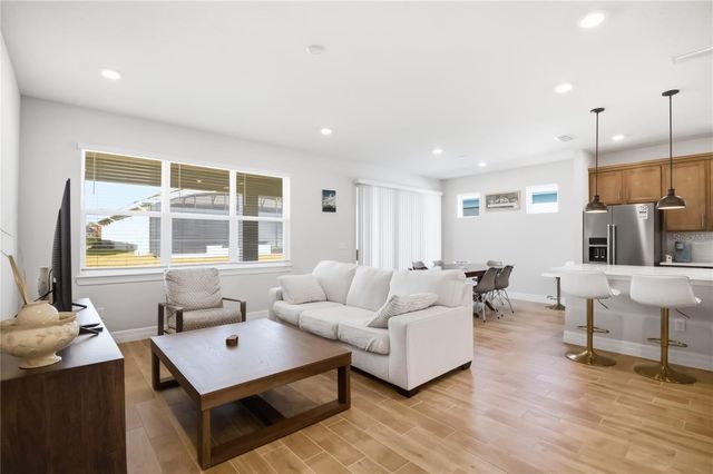 2682 MIDSWEET AVENUE, St Cloud, FL 34772