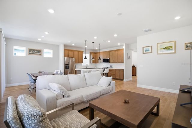 2682 MIDSWEET AVENUE, St Cloud, FL 34772