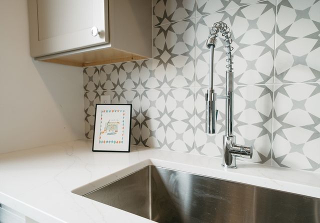 69 Endicott 3, Salem, MA 01970