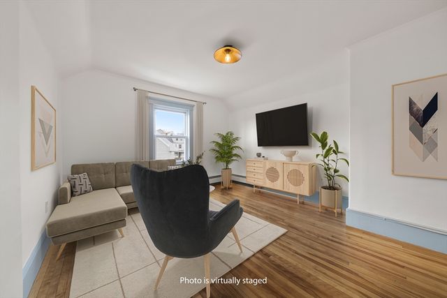 69 Endicott 3, Salem, MA 01970