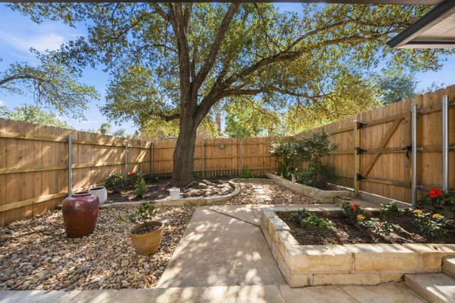 10416 Walpole LN, Austin, TX 78739