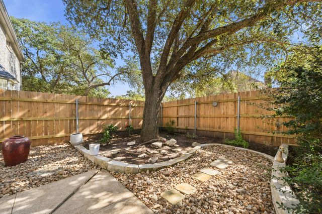 10416 Walpole LN, Austin, TX 78739
