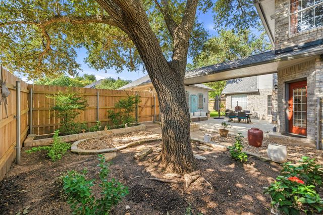 10416 Walpole LN, Austin, TX 78739