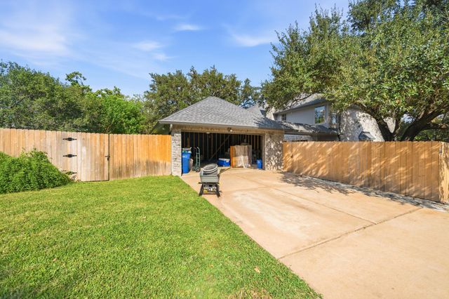 10416 Walpole LN, Austin, TX 78739