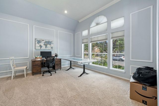 10416 Walpole LN, Austin, TX 78739