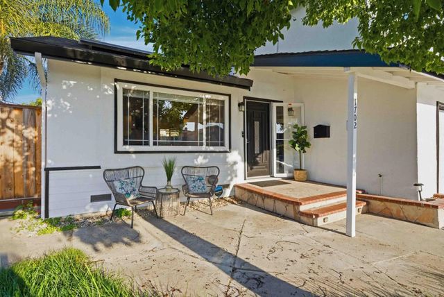 1702 Mount Rushmore Drive, San Jose, CA 95127