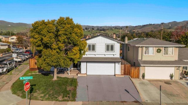 1702 Mount Rushmore Drive, San Jose, CA 95127