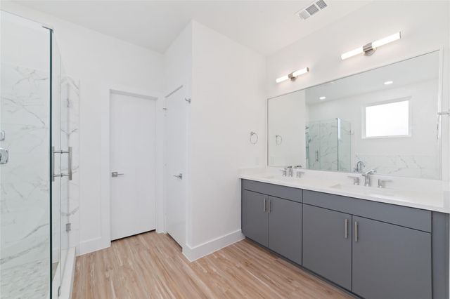 2103 Holman Street, Houston, TX 77004