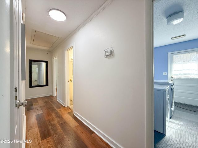 1104 Middle Sound Loop Road, Wilmington, NC 28411