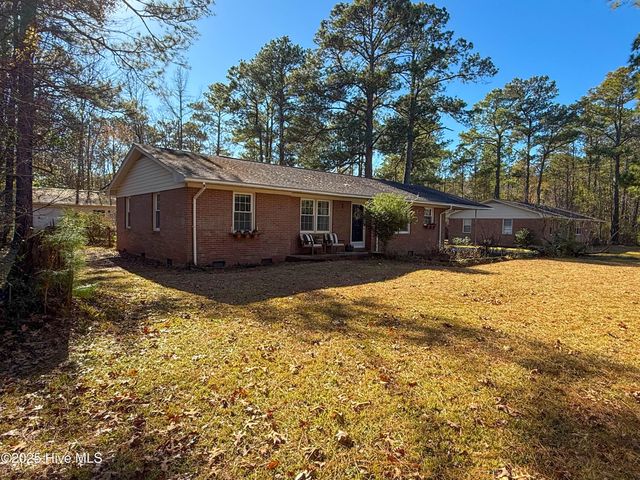 1104 Middle Sound Loop Road, Wilmington, NC 28411