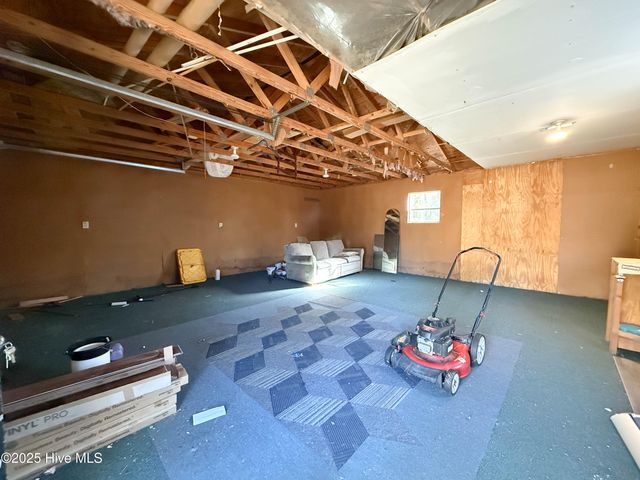 1104 Middle Sound Loop Road, Wilmington, NC 28411