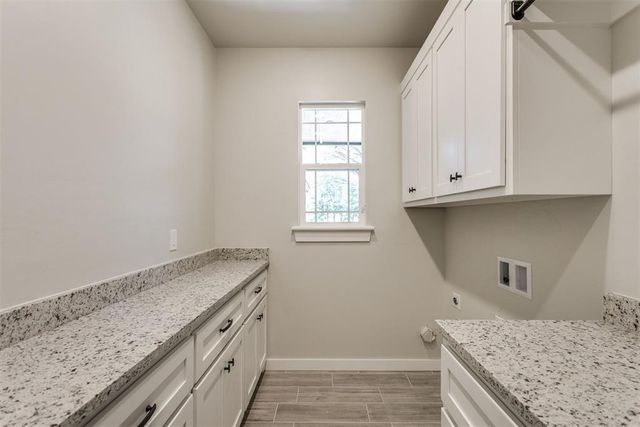 3172 N Henney Road, Choctaw, OK 73020