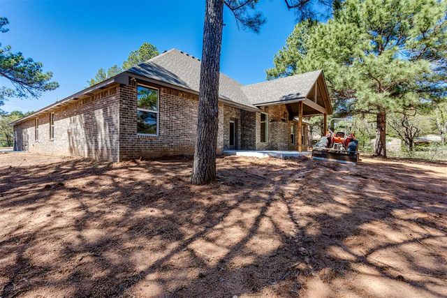 3172 N Henney Road, Choctaw, OK 73020