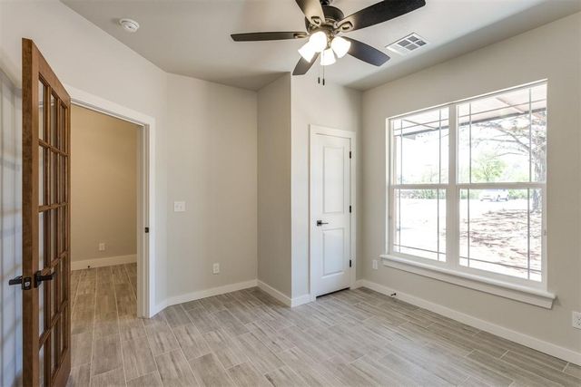 3172 N Henney Road, Choctaw, OK 73020