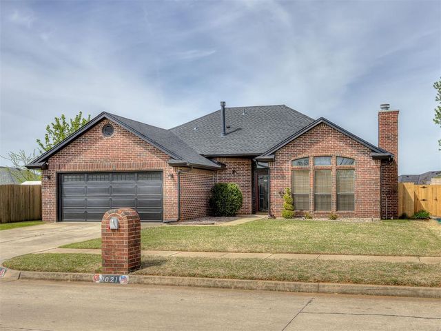 2021 Gerrie Street, Midwest City, OK 73130