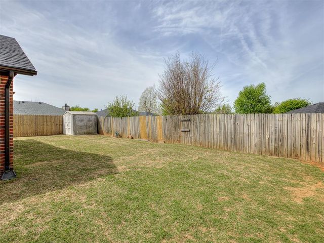 2021 Gerrie Street, Midwest City, OK 73130