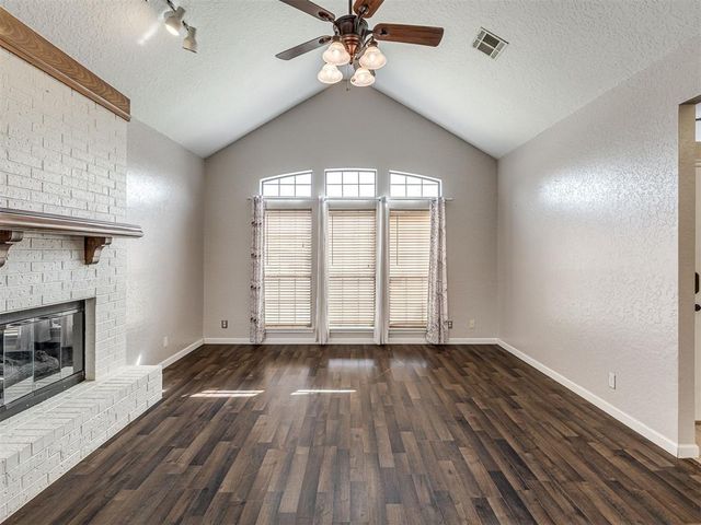 2021 Gerrie Street, Midwest City, OK 73130