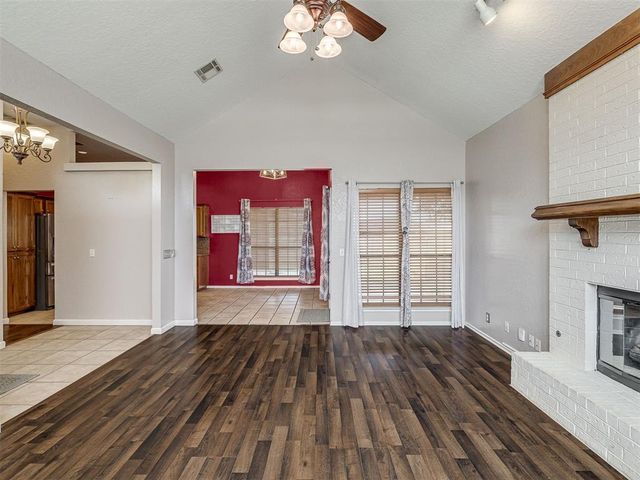 2021 Gerrie Street, Midwest City, OK 73130