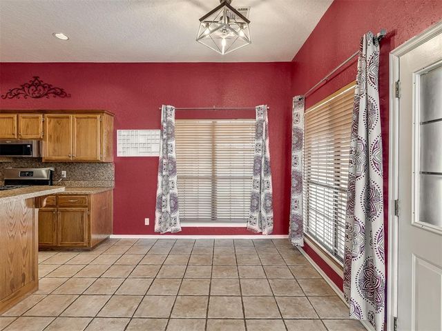 2021 Gerrie Street, Midwest City, OK 73130