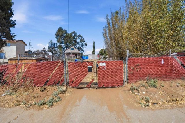 3012 Alta Drive, National City, CA 91950