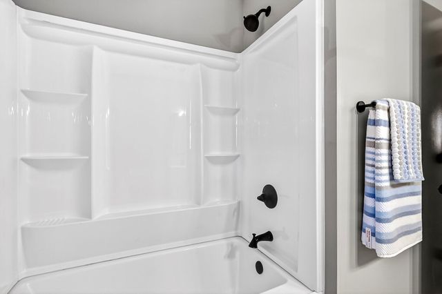 726 S Abbey Road, Springfield, MO 65809