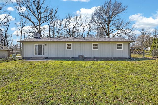726 S Abbey Road, Springfield, MO 65809