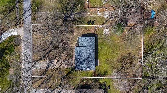 726 S Abbey Road, Springfield, MO 65809