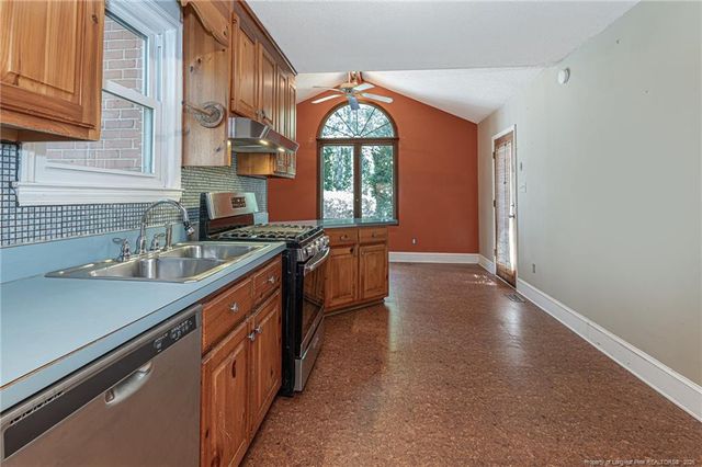 725 Poole Drive, Fayetteville, NC 28303