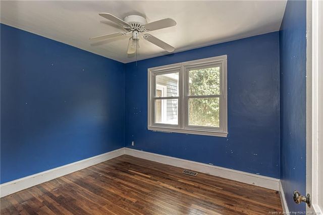 725 Poole Drive, Fayetteville, NC 28303