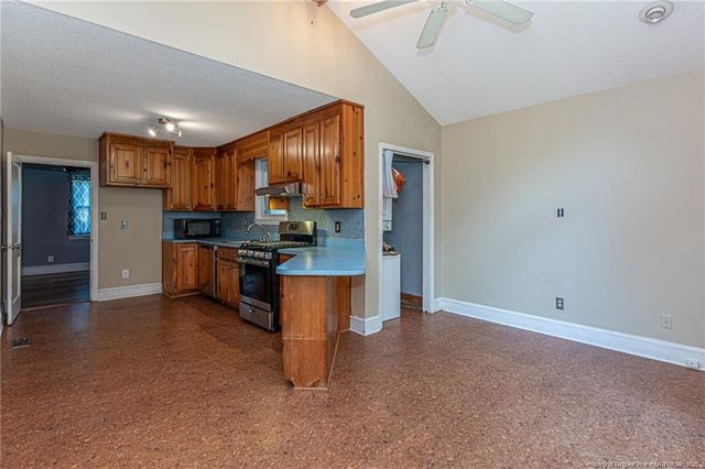 725 Poole Drive, Fayetteville, NC 28303