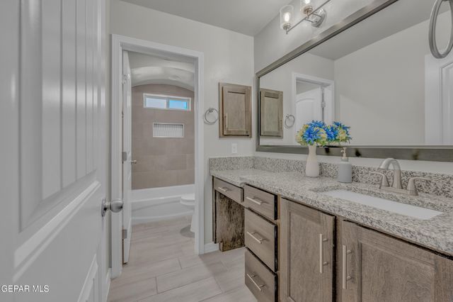 11373 Hidalgo Drive, Socorro, TX 79927